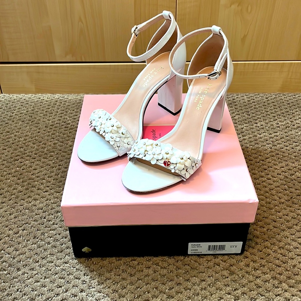Kate Spade Paradisi White Sandals 6.5